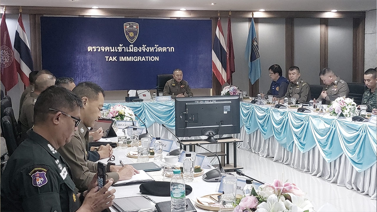 เร่งตรวจคัดกรอง กลุ่มคนต่างชาติ 1,233 ราย หลบหนีการปราบปรามในพื้นที่เคเคปาร์ค