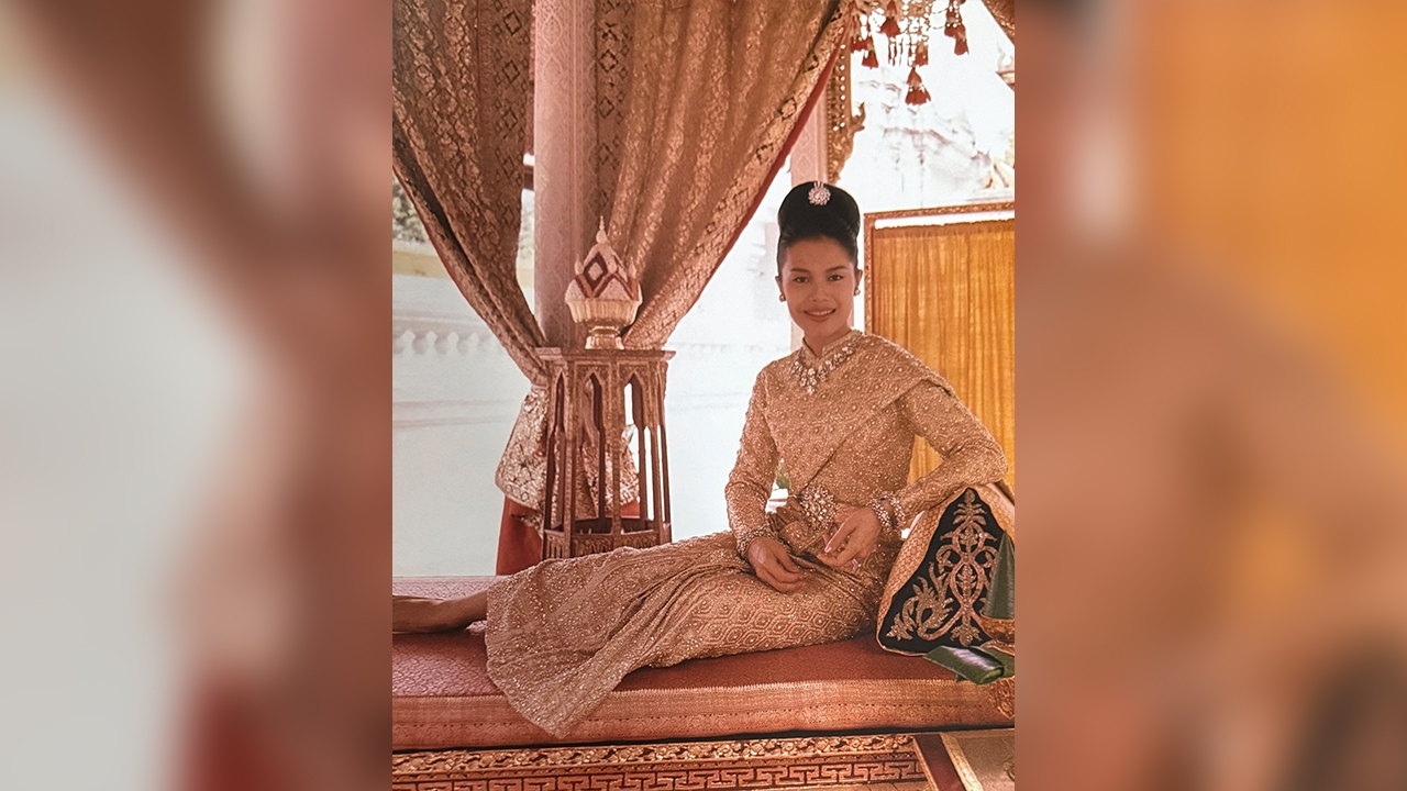 ย้อนประวัติศาสตร์ “ชุดไทยพระราชนิยม” ความภูมิใจของคนไทยที่ยูเนสโกต้องใส่ใจ