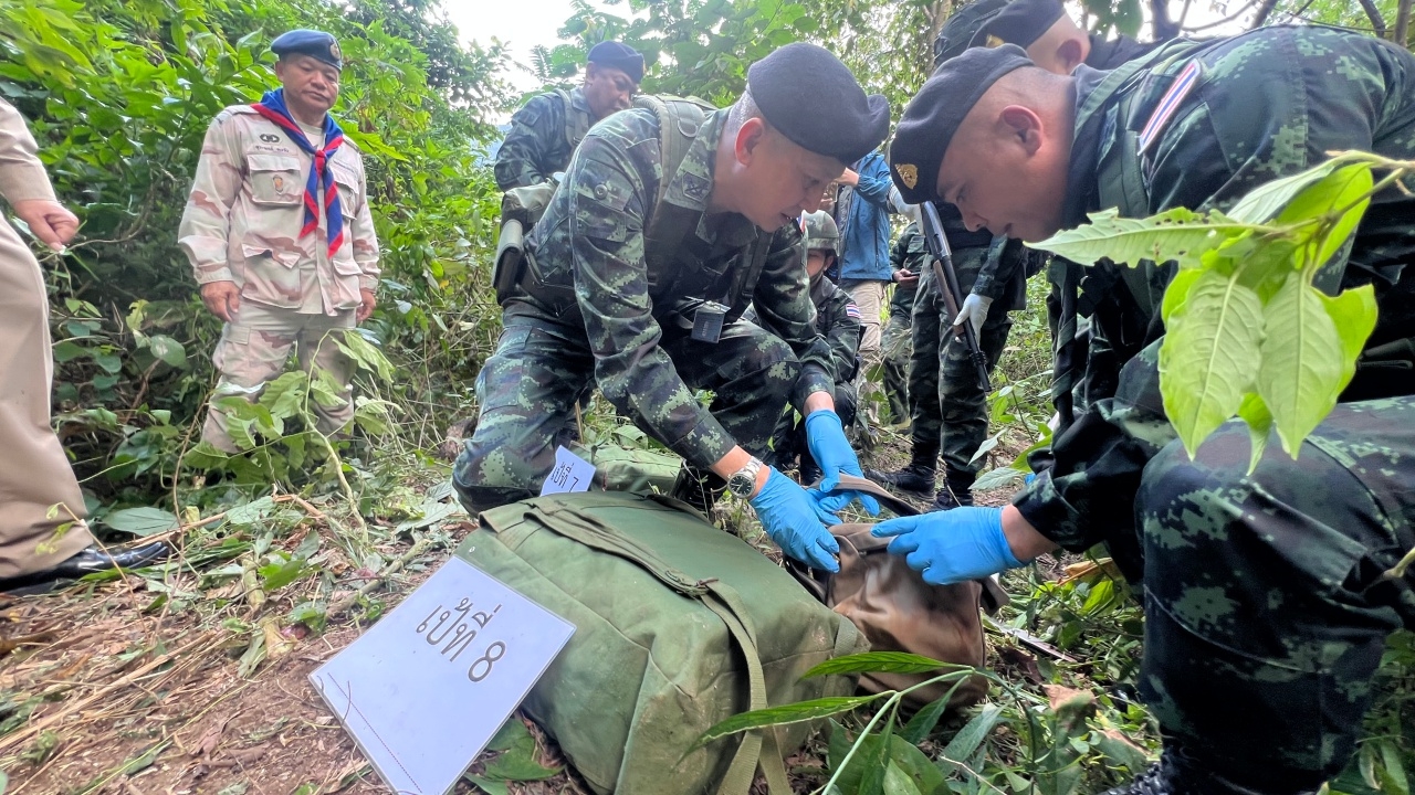 วิสามัญดับ 6 ศพ ขบวนการค้ายาเสพติด ยิงปะทะทหารม้า ยึดยาบ้าได้กว่า 1.2 ล้านเม็ด