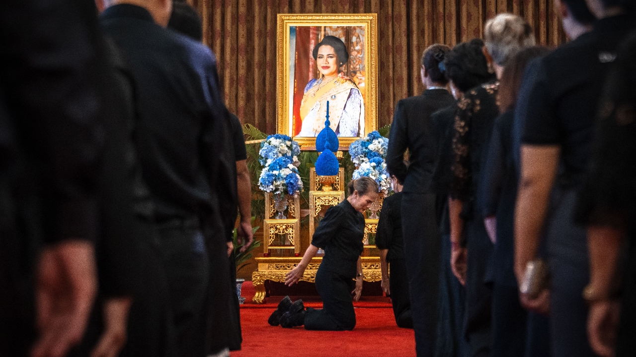 นายกฯอินเดีย - สิงคโปร์ โพสต์ข้อความแสดงความอาลัยสมเด็จพระพันปีหลวง