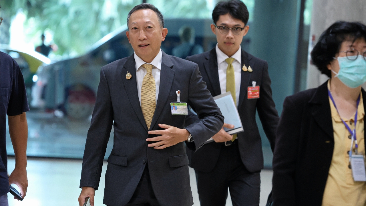 “วรภัค”แจงอีกรอบ เคยลงทุนธุรกิจเดียวกันกับ “เบน สมิธ ” ไม่เกิน 2 บริษัทในธุรกิจสตาร์ทอัพ