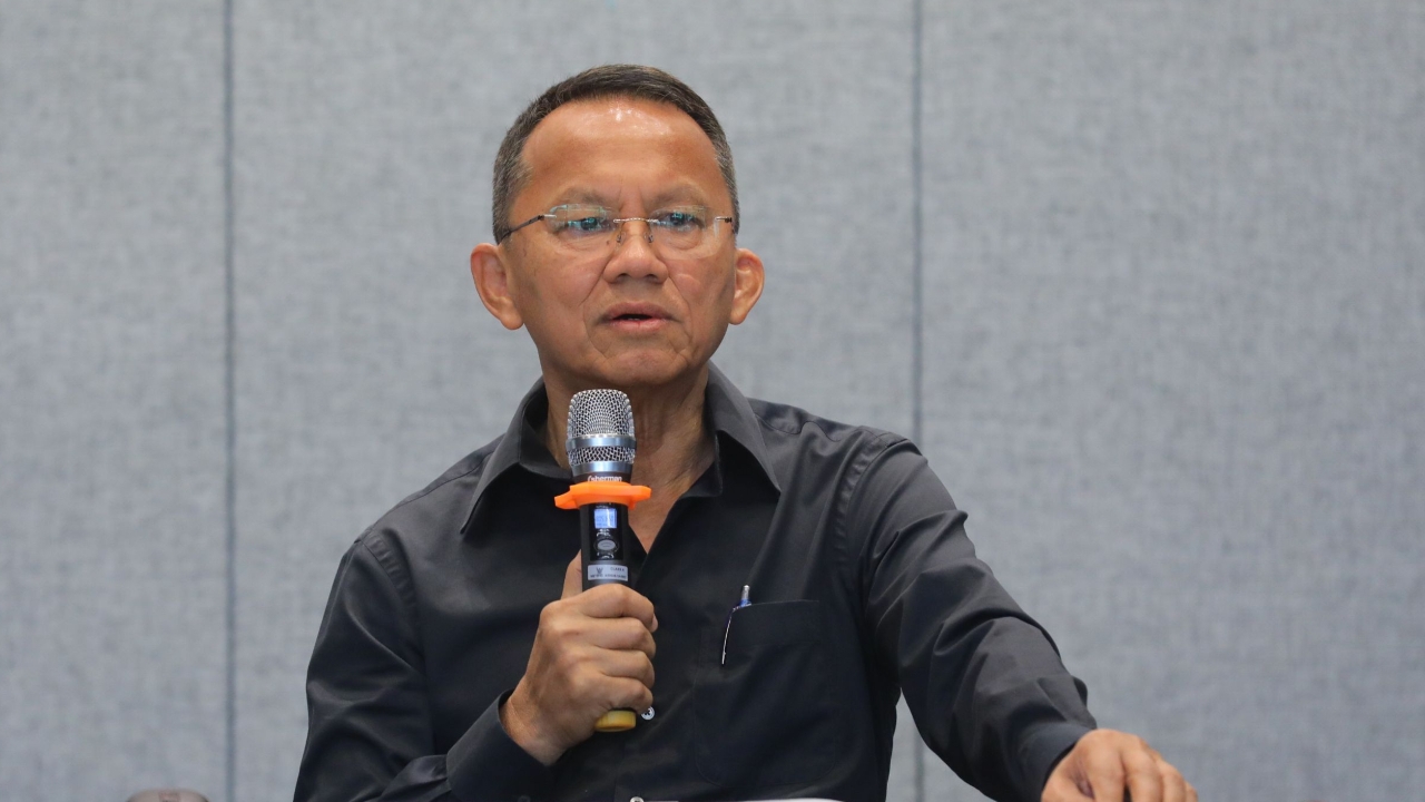 “สมศักดิ์ เทพสุทิน” โว คัดเลือกผู้สมัคร สส.เหลือตอนล่าง 16 เขต เองกับมือ มั่นใจชนะหมด