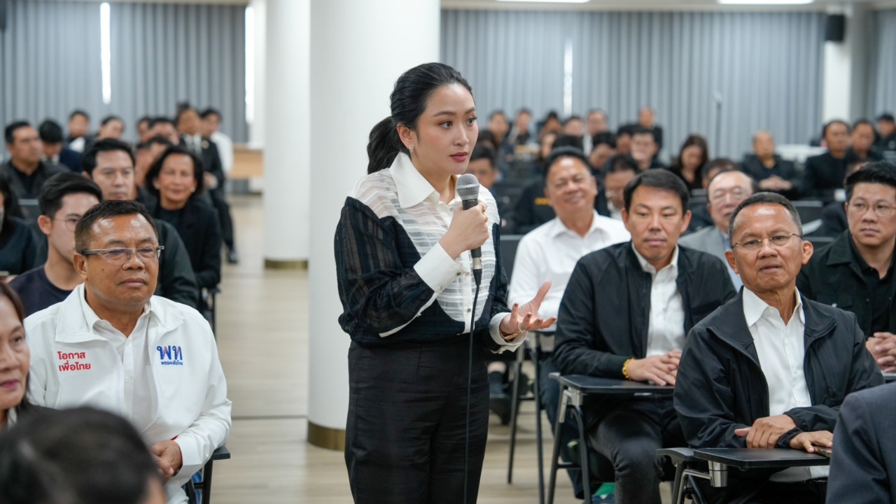 เพื่อไทยเปิดสเปกอยากได้หัวหน้าพรรคเก่งเศรษฐกิจ ขึ้นเวทีดีเบต ไร้เสนอชื่อตระกูลชินวัตร