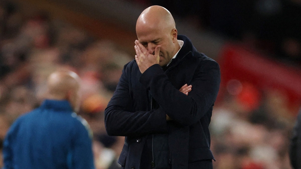 สล็อตสะดุ้ง เปิดตัวเต็งล่าสุด "กุนซือพรีเมียร์ลีก" โดนปลด หลังลิเวอร์พูล แพ้คาบ้าน