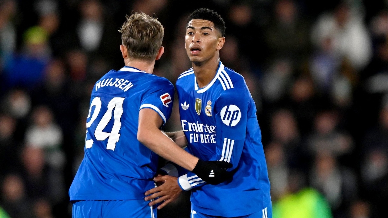 ผลบอลเมื่อคืน เรอัลมาดริด บุกไล่เจ๊า เอลเช่ ยังนำ