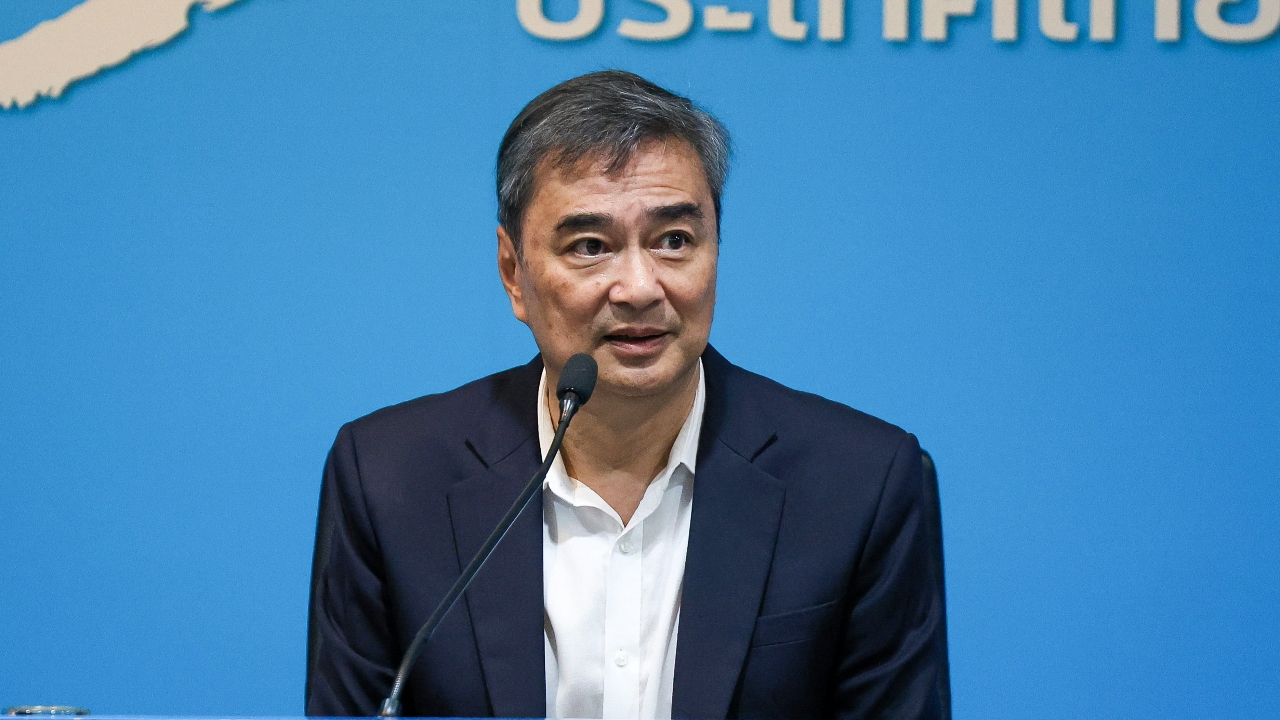 “อภิสิทธิ์” นำประชาธิปัตย์ลงพื้นที่น้ำท่วมหาดใหญ่ 25 พ.ย. แนะรัฐทำแผนอพยพให้ชัดเจน