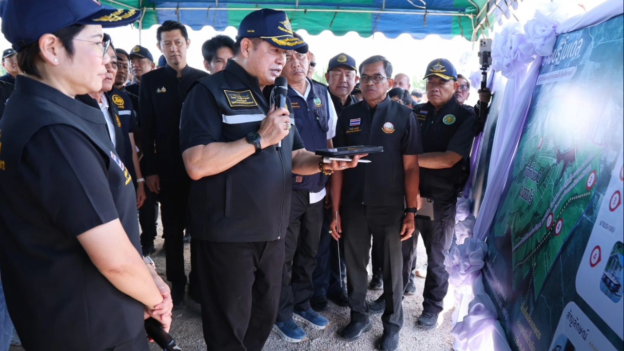 อากาศปิด "ธรรมนัส" ืบินไปดูช่วยน้พท่วมที่หาดใหญ่ไม่ได้ พรุ่งนี้่เช้าลุยใหม่อีกรอบ 