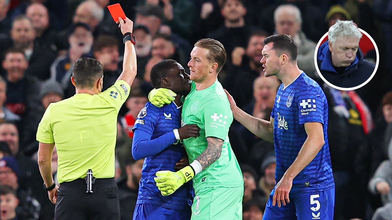 “มอยส์” เปิดใจหลัง “เอฟเวอร์ตัน” 10 คน บุกชนะ “แมนยู” โยงใบแดง “เกย์” ที่ทะเลาะกันเองกับ “คีน”