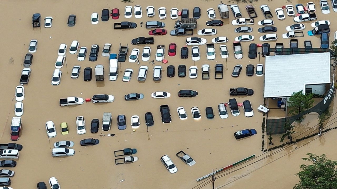 3 เรื่องยอดฮิตที่ทำให้เคลมประกัน “ไม่ได้” หลังน้ำท่วม น้ำลดแล้ว จะวางแผนเคลียร์ปัญหาเริ่มที่อะไร?