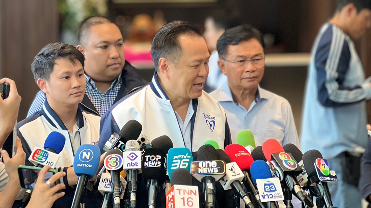 “อนุทิน” รับน้ำท่วมใต้หนัก หากไม่มีฝน 3-4 วันดีขึ้น บ่ายนี้ไปหาดใหญ่ ดูให้เห็นกับตา