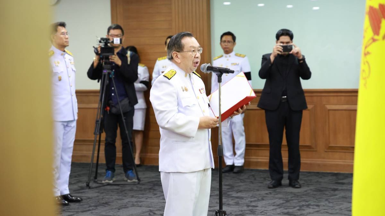 “ทรงศัก”ประธานผู้ตรวจการแผ่นดินคนใหม่ เตรียมคุย รมว.พาณิชย์ เร่งดันออกกฎหมายคุมนอมินีข้ามชาติ