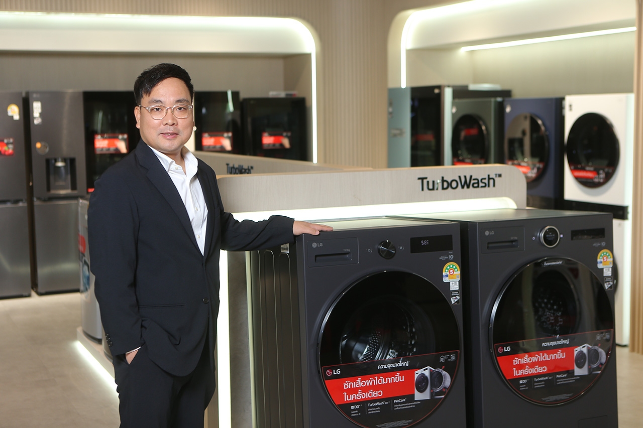 นายคยูนจิน มูน ผู้อำนวยการกลุ่มโซลูชันเครื่องใช้ไฟฟ้าภายในบ้าน บริษัท แอลจี อีเลคทรอนิคส์ (ประเทศไทย) จำกัด