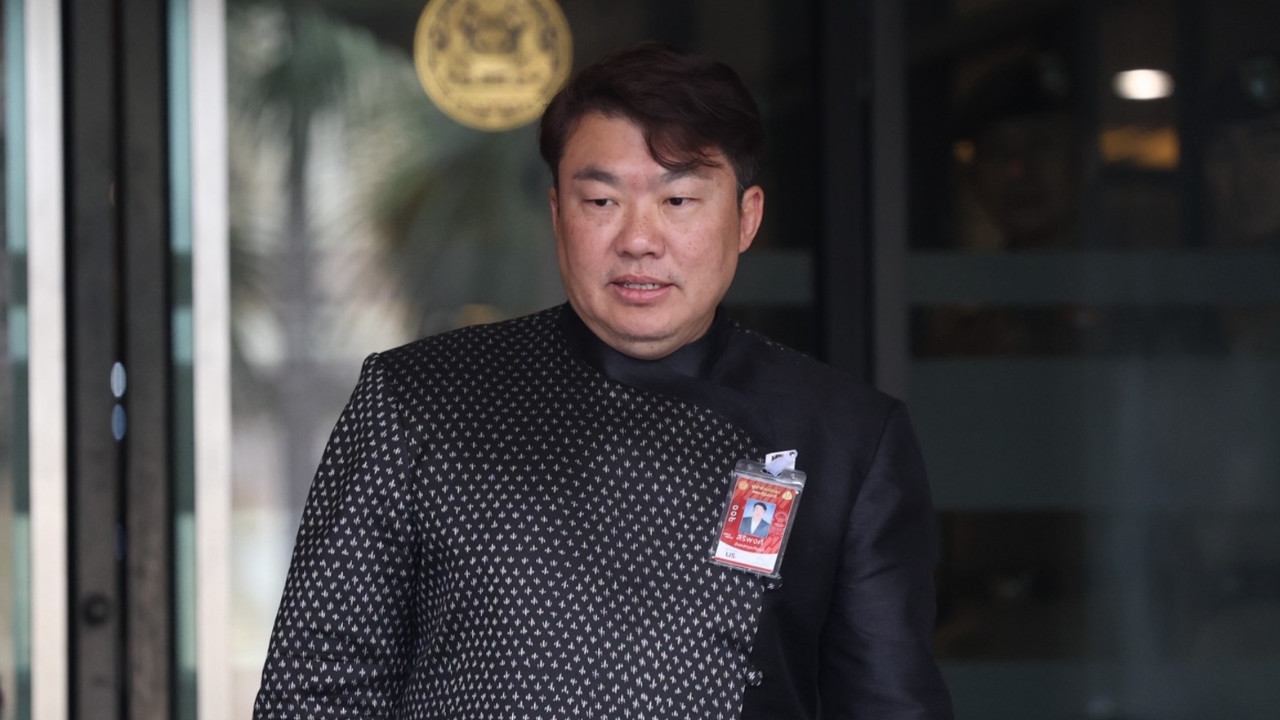 ครม. ไฟเขียว ร่าง พ.ร.ฎ.เปิดประชุมสมัยวิสามัญรัฐสภา 10-11 ธ.ค. เปิดทางแก้ รธน.