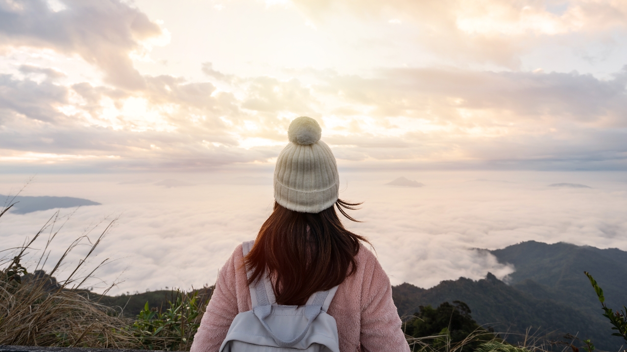 อุตุฯ ฉบับ 10 ไทยอุณหภูมิลด 3-5 องศาฯ เตือนภาคใต้รับมือฝนตกหนัก