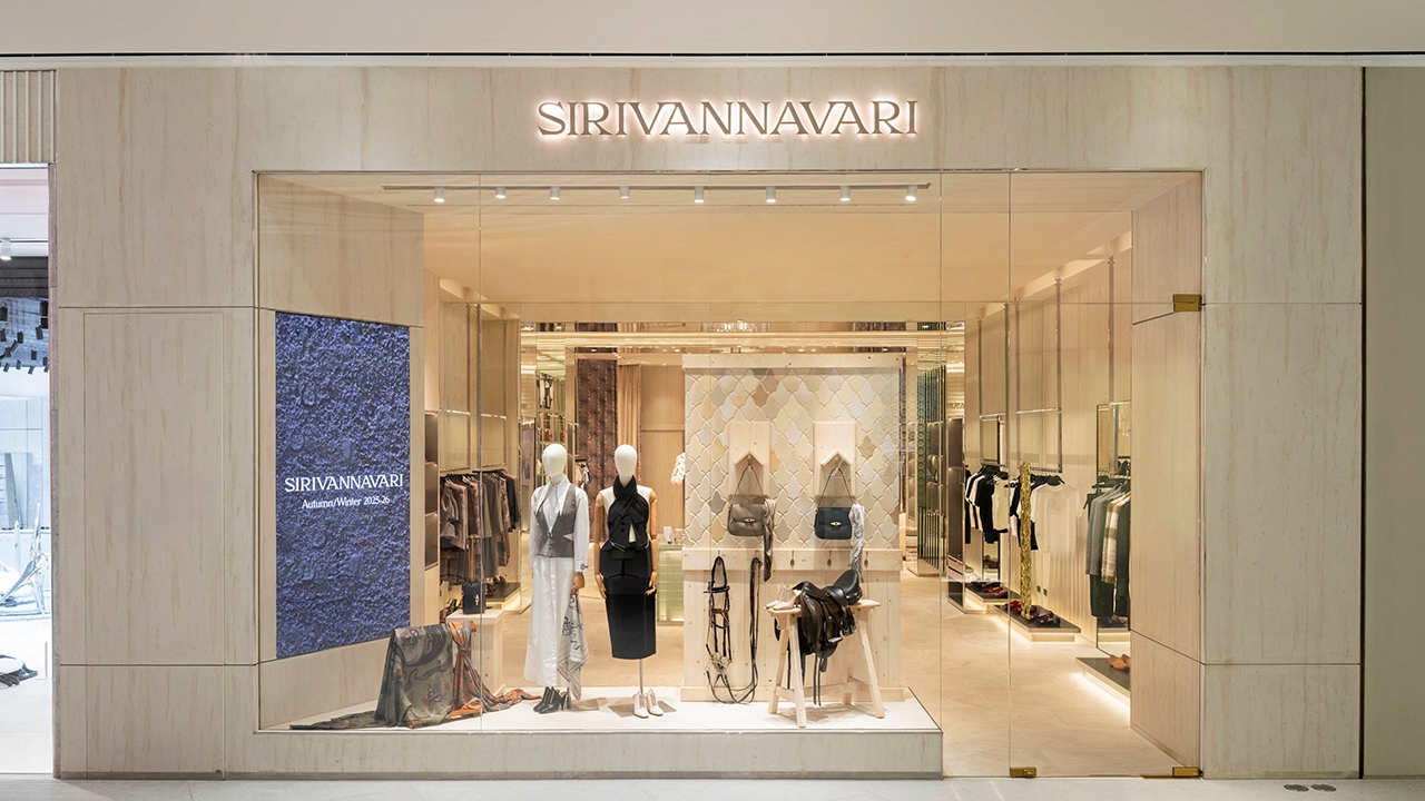 โฉมใหม่ แฟล็กชิปสโตร์แบรนด์ SIRIVANNAVARI ชวนเหล่าแฟชั่นเลิฟเวอร์สสนุกกับการช็อปไอเท็มที่หลากหลาย