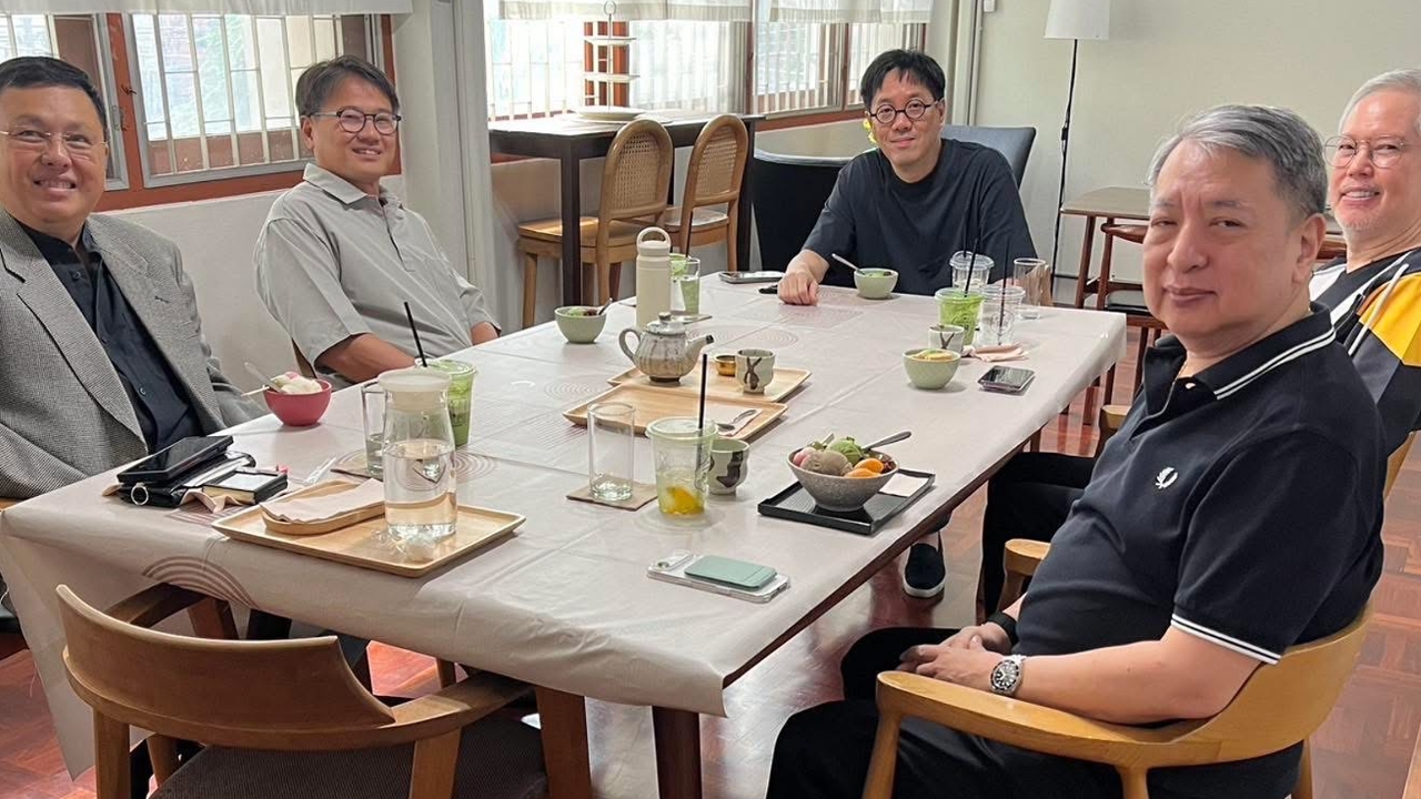 4 อดีต สส.ไทยรักไทย รื้อฟื้นความหวัง อัปเดตการเมือง  “ปิติพงศ์” ยันพรรคเป็นธรรมพร้อมเลือกตั้ง