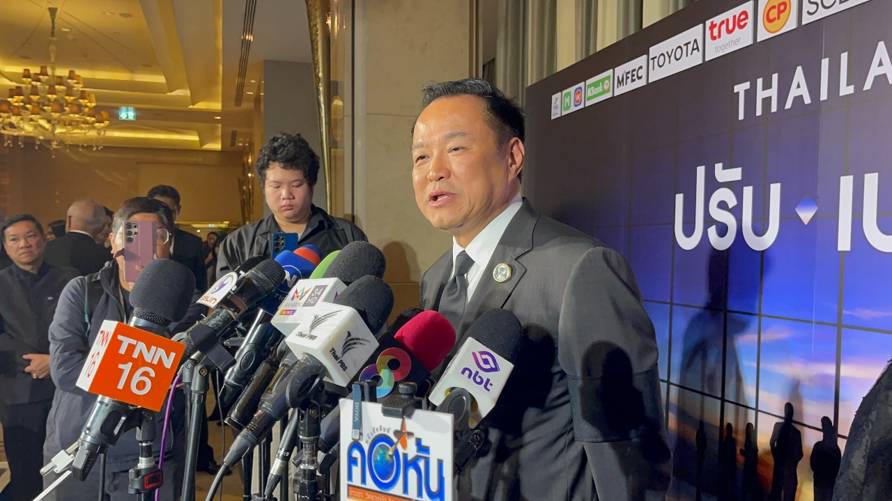 “อนุทิน” บอกตื๊อเท่านั้นที่ครองโลกจีบสส.เพื่อไทย เดินหน้าจีบ “ศุภจี” รับแคนดิเดตนายกรัฐมนตรี 