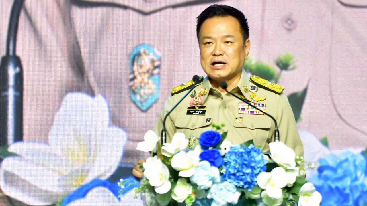 “อนุทิน” เปรียบ อสม.เป็นฝีพายชั้นดี หวังให้เป็น “สมาร์ท อสม.” ใช้เทคโนโลยีช่วยดูแลประชาชน