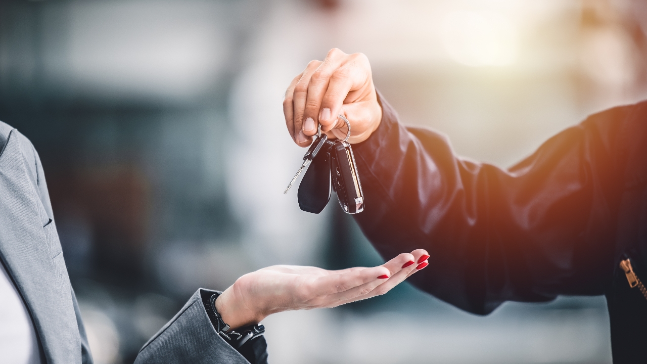 ฤกษ์ออกรถเดือนธันวาคม 2568 เลือกฤกษ์ดี เสริมสิริมงคล เรียกขวัญกำลังใจ