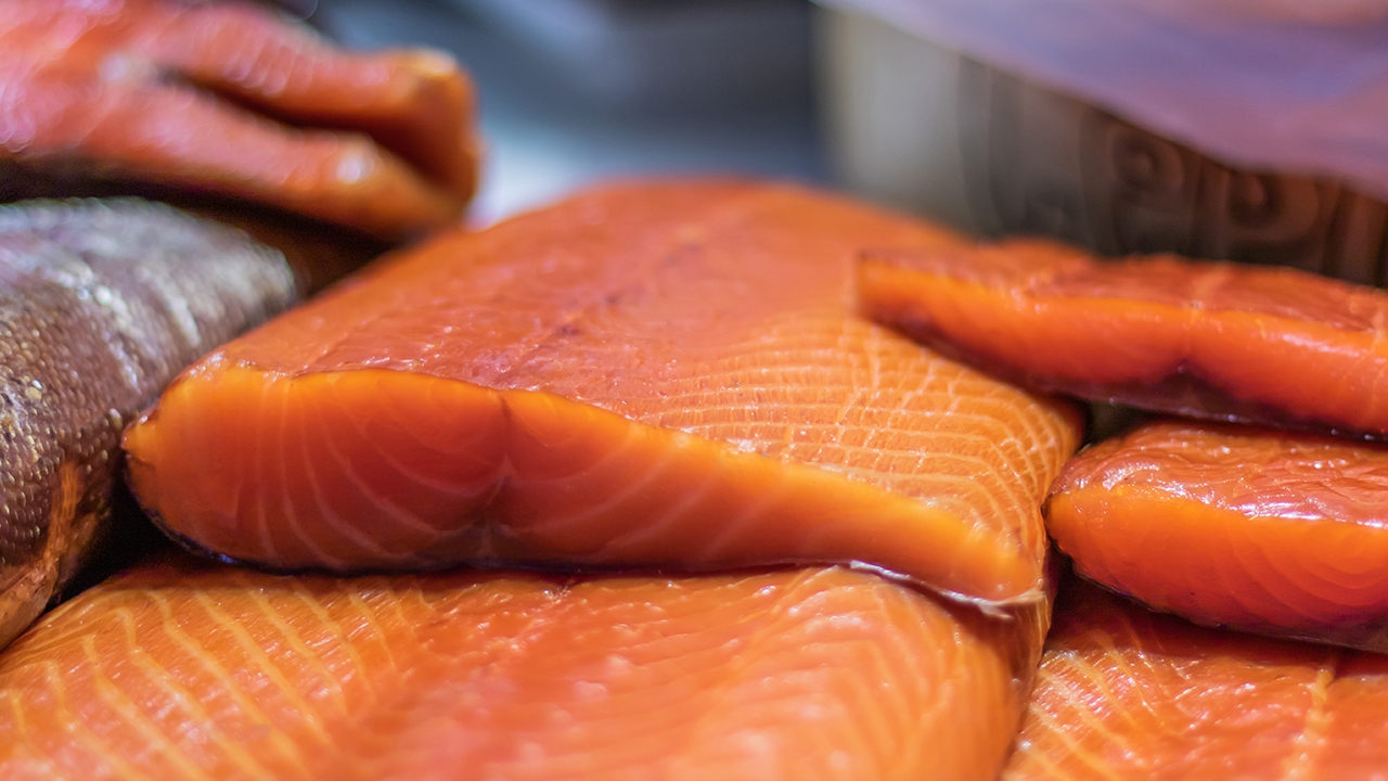 เชื้อก่อโรคกับแซลมอนรมควัน