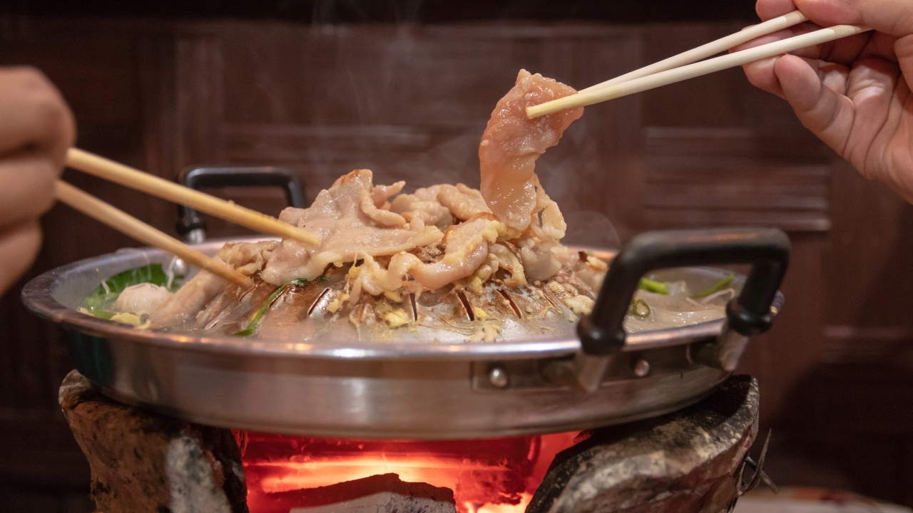 หมอยง ชี้ "ไวรัสตับอักเสบอี" ไม่ใช่โรคใหม่ ผู้ป่วยหลายรายมีประวัติทาน "หมูกระทะ"