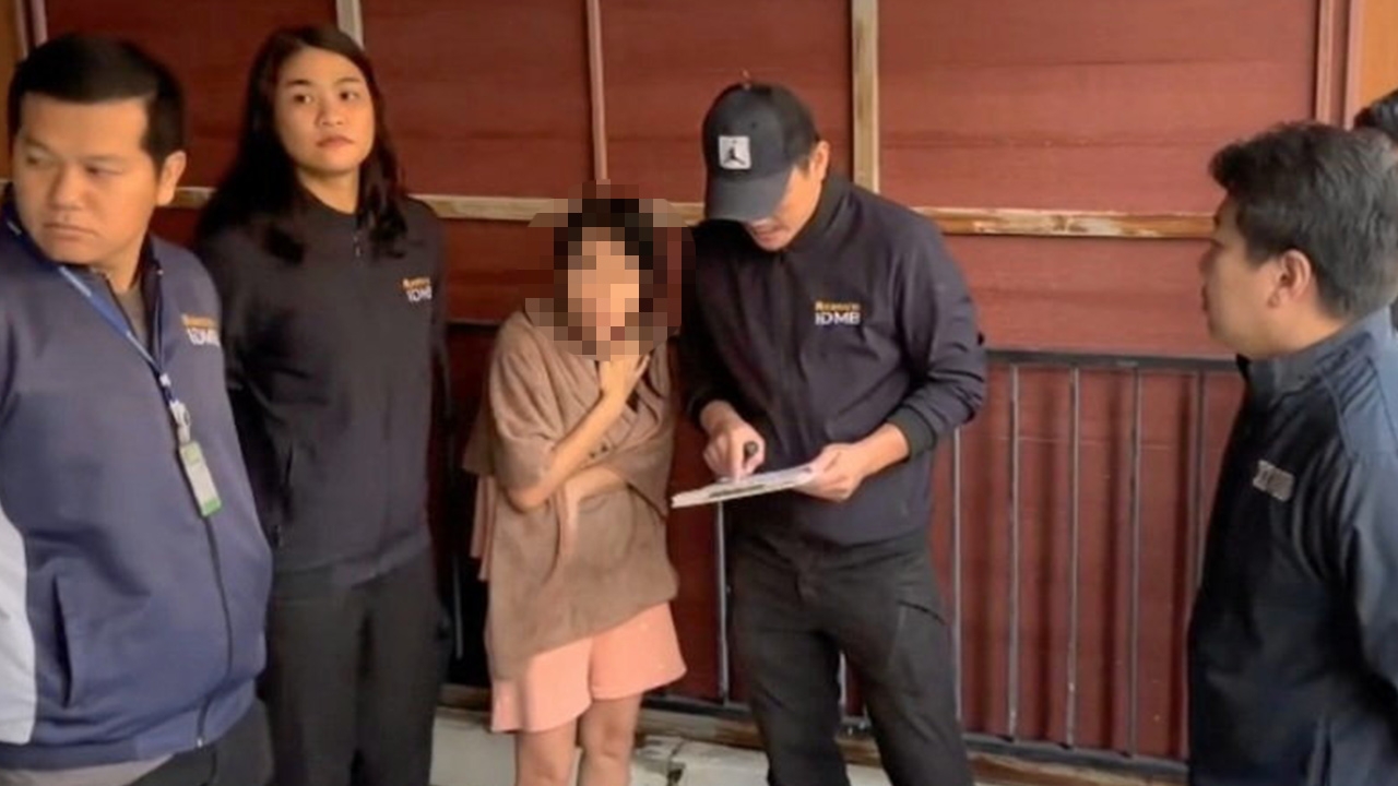 สืบนครบาลจับสาวดาวโป๊ ขายคลิปสยิว