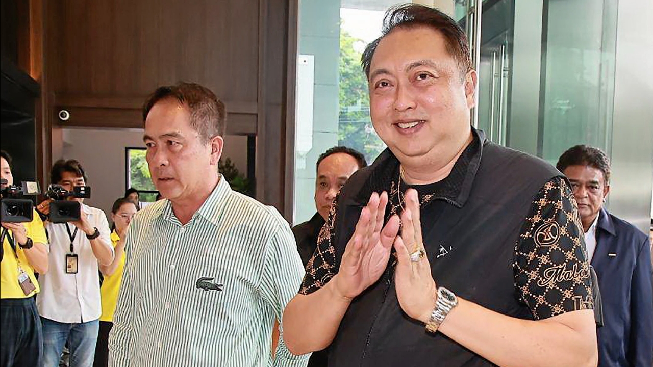 “สุชาติ” ย้ำ นิมิตหมายดี “สนธยา” ซบภูมิใจไทย หวังกวาดชลบุรี ยกจังหวัด