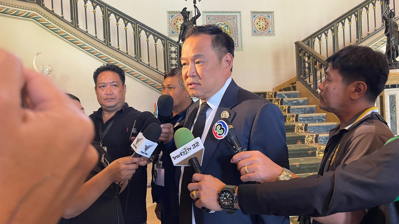 นายกฯ โชว์เหนือดักทางฝ่ายค้าน ขู่หากยื่นซักฟอกเจอตอบโต้ด้วยการยุบสภา