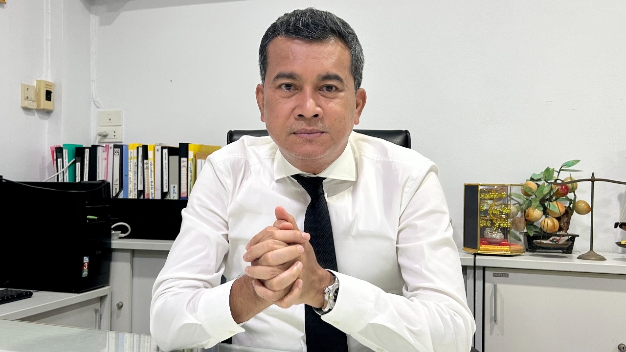 “ทนายเชาว์” ชวนจับตาคดี ม.112 “ทักษิณ” ขึ้นศาลอุทธรณ์คดีอาจพลิก 