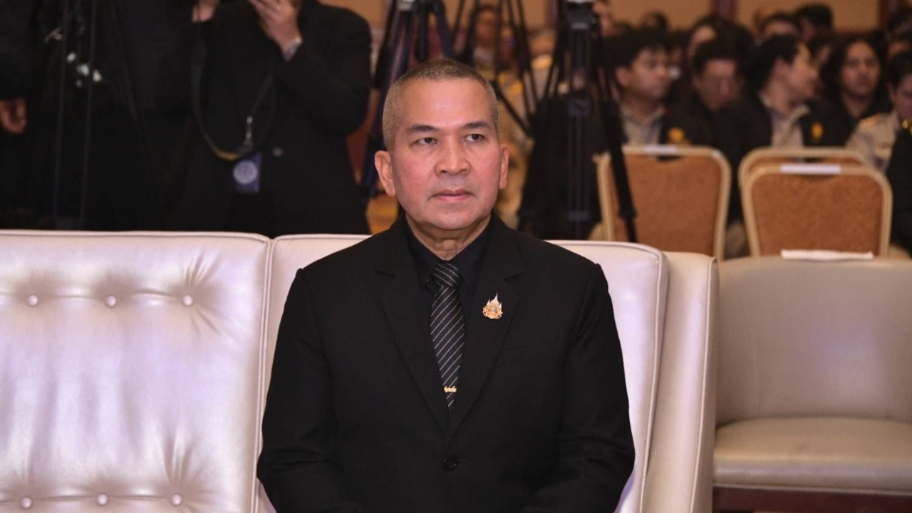 ยธ. สั่งทบทวนหลักเกณฑ์พักโทษ หลังเกิดกรณีชั้น 14 “ทักษิณ”