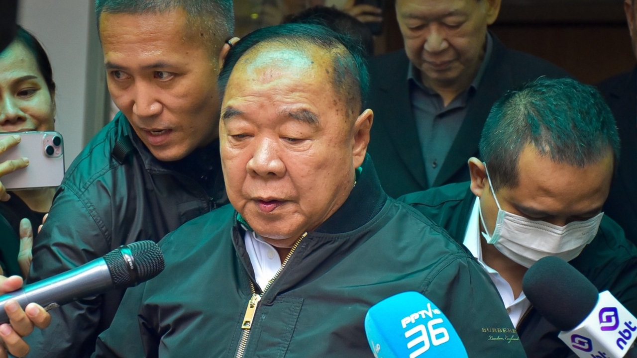 “บิ๊กป้อม” ไม่ตอบ “เดชอิศม์” ร่วมงาน พปชร. ลั่น เลือกตั้งหน้าต้องการเก้าอี้ให้มากที่สุด