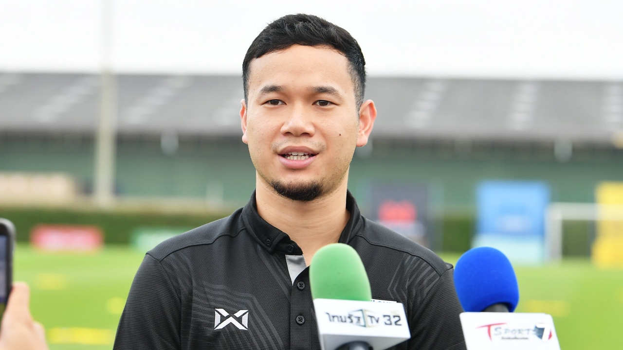 กันต์ ธนวัฒน์ เปิดใจหลังหวนติดทีมชาติไทยอีกครั้ง ตั้งเป้าพา “ช้างศึก” ชนะรวดทั้ง 2 นัด