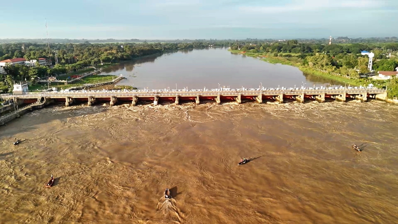 เปิด 23 เขื่อนขนาดใหญ่ทั่วไทย ปริมาณน้ำใกล้เต็ม-เกินความจุ 10 พ.ย.68 