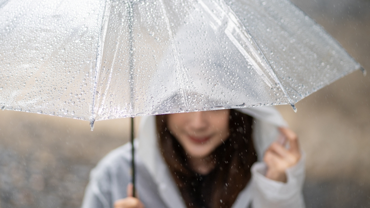 พายุฟงวองใครตั้งชื่อ เช็กที่มา พร้อมเส้นทางพายุและสถานการณ์ล่าสุด