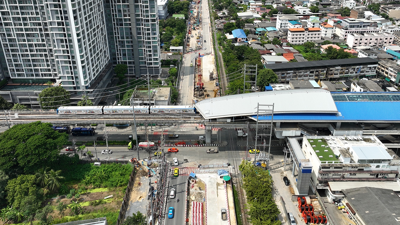 วางแผนก่อนเดินทาง ถนนจรัญสนิทวงศ์ เบี่ยงจราจรเพิ่ม 2 ช่องจราจร ก่อสร้างรถไฟฟ้าสีส้ม