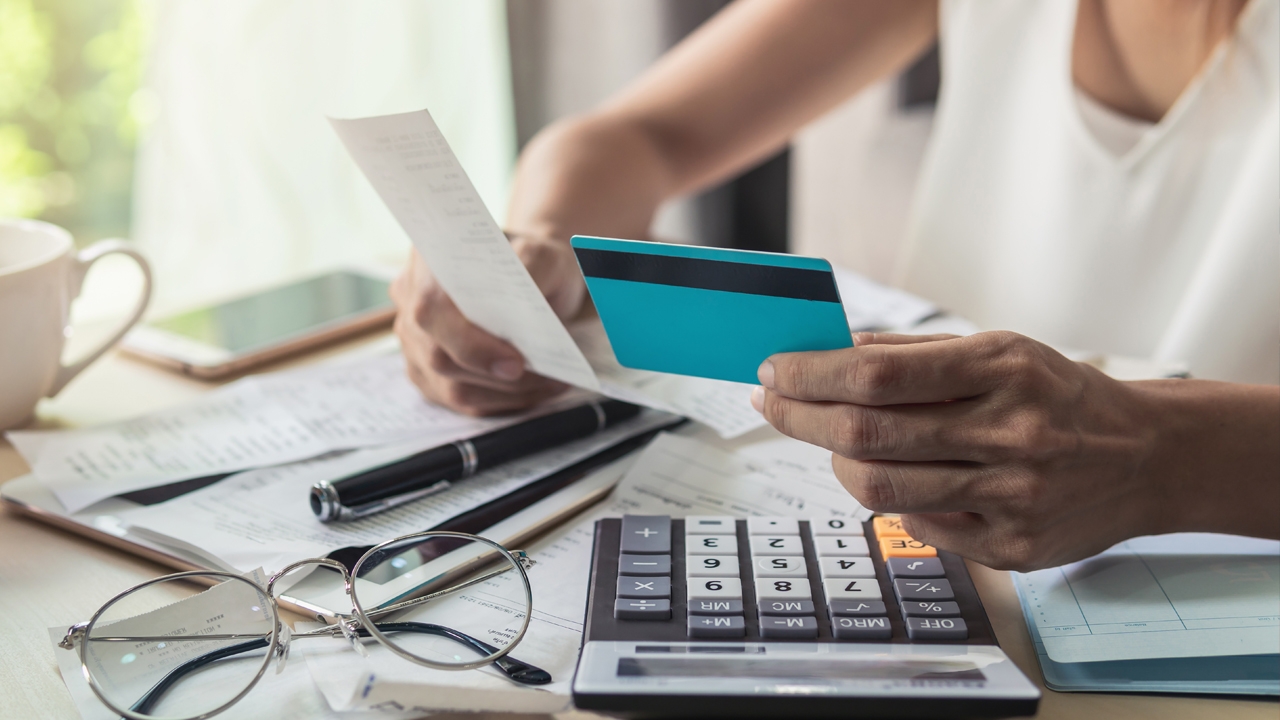 ปัญหา “หนี้” ปัญหาประชาคมโลก