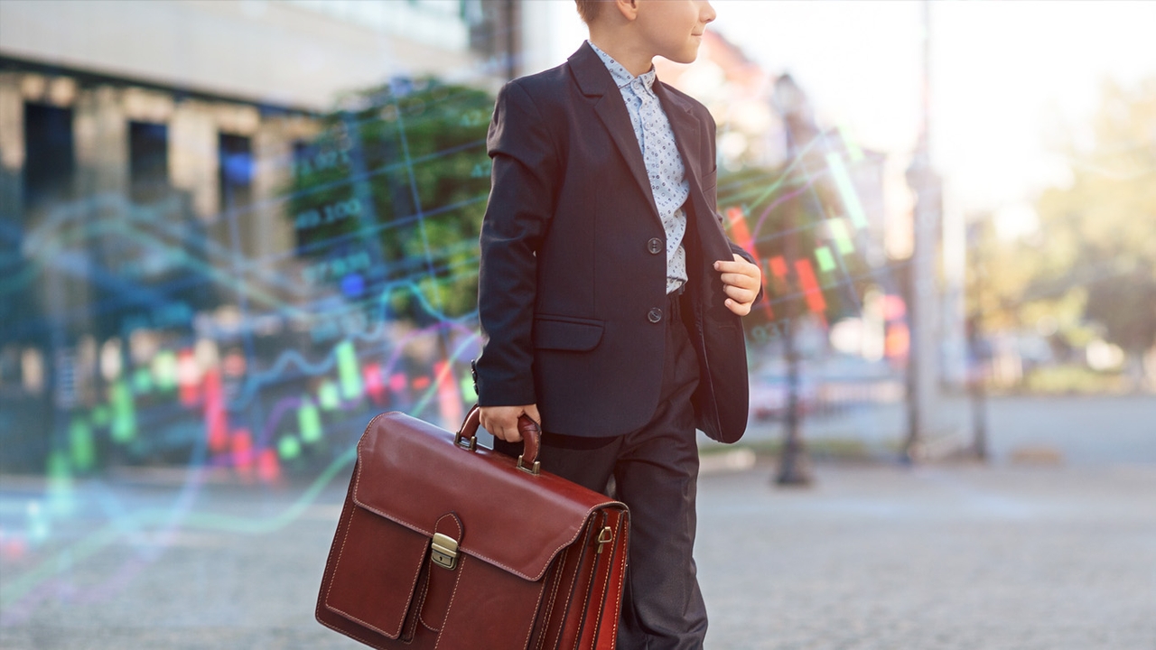 “เด็กชาย” อายุต่ำ 15 ปี เป็นผู้ถือหุ้นใหญ่ได้ไหม? จากกรณีไอพีโอ SMO และอีกหลายบริษัทในตลาดหุ้นไทย