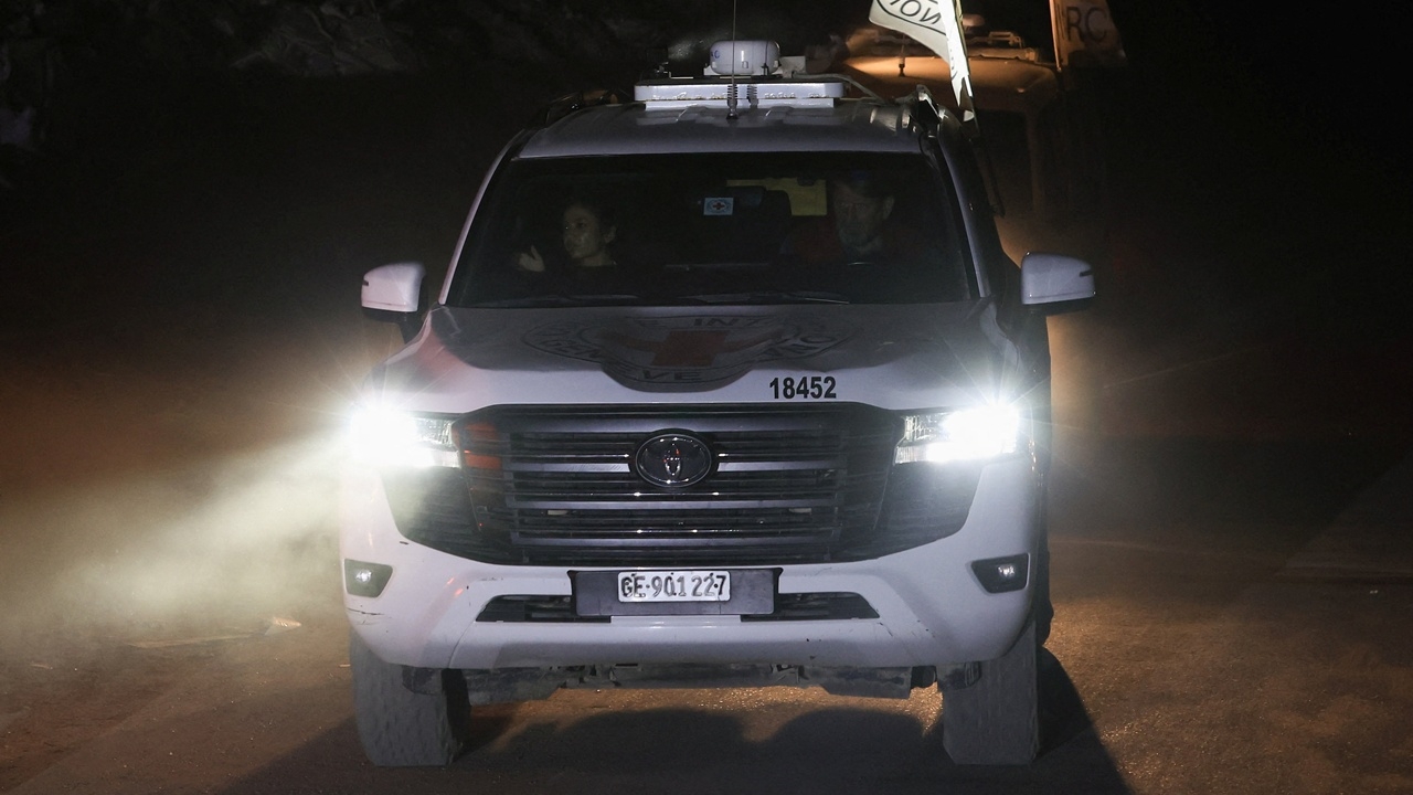 อิสราเอลยืนยัน ฮามาสคืนร่างตัวประกันอีก 1 ศพ เหลือ 5 รายสุดท้าย