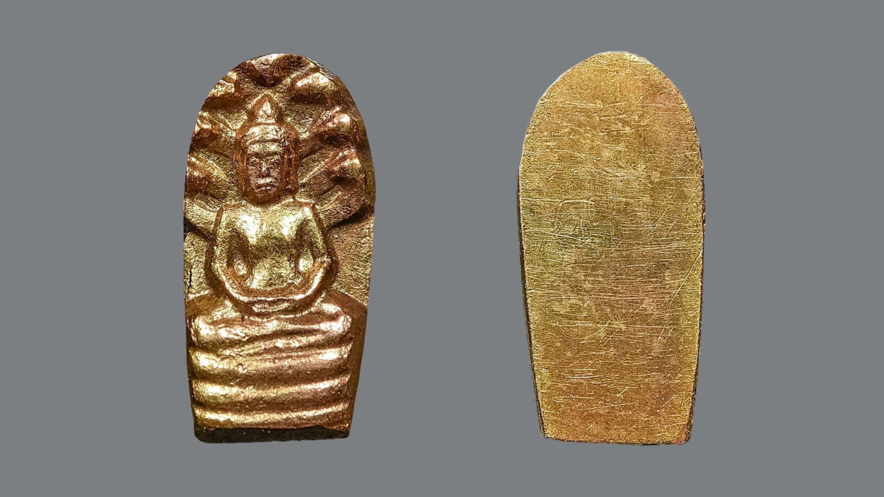 พระปรกใบมะขาม เจ้าคุณสนิทฯ วัดท้ายตลาด เนื้อทองคำ รอยจารอักขระสมบูรณ์ สวยแชมป์หลักล้าน