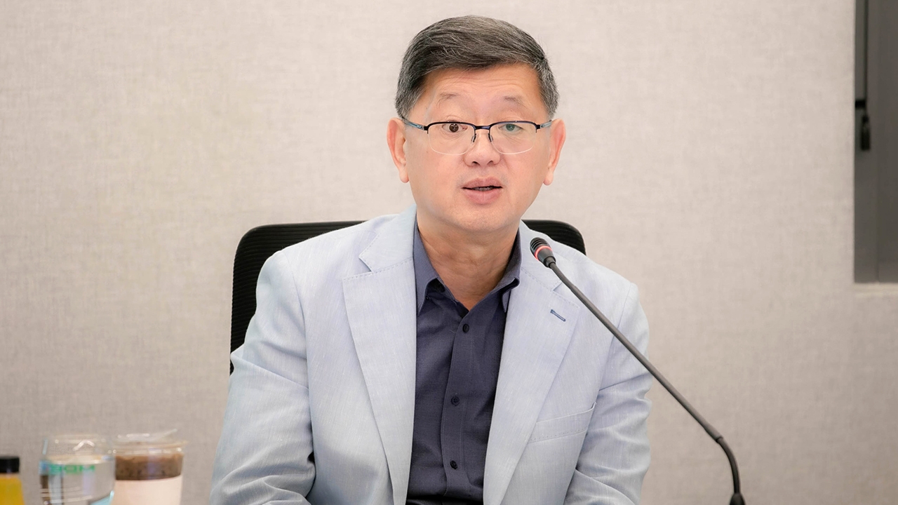 ปลัดดีอี หารือร่วมกรมอุตุฯ ติดตามสภาพอากาศ–สถานการณ์น้ำท่วมช่วงเปลี่ยนฤดู