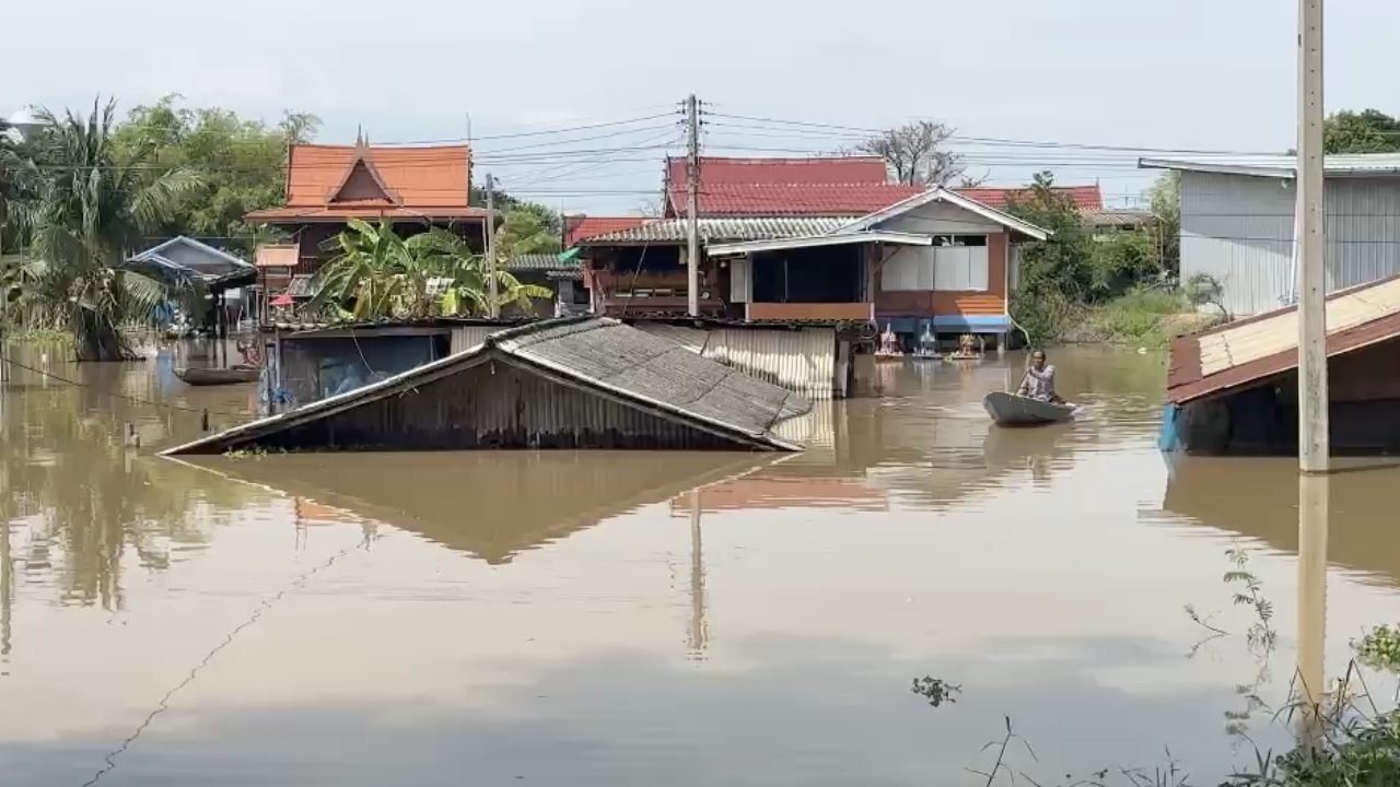 อยุธยายังอ่วม น้ำท่วมกระทบแล้วกว่า 6 หมื่นหลังคาเรือน ชาวบ้านโอดเดือดร้อนหนัก