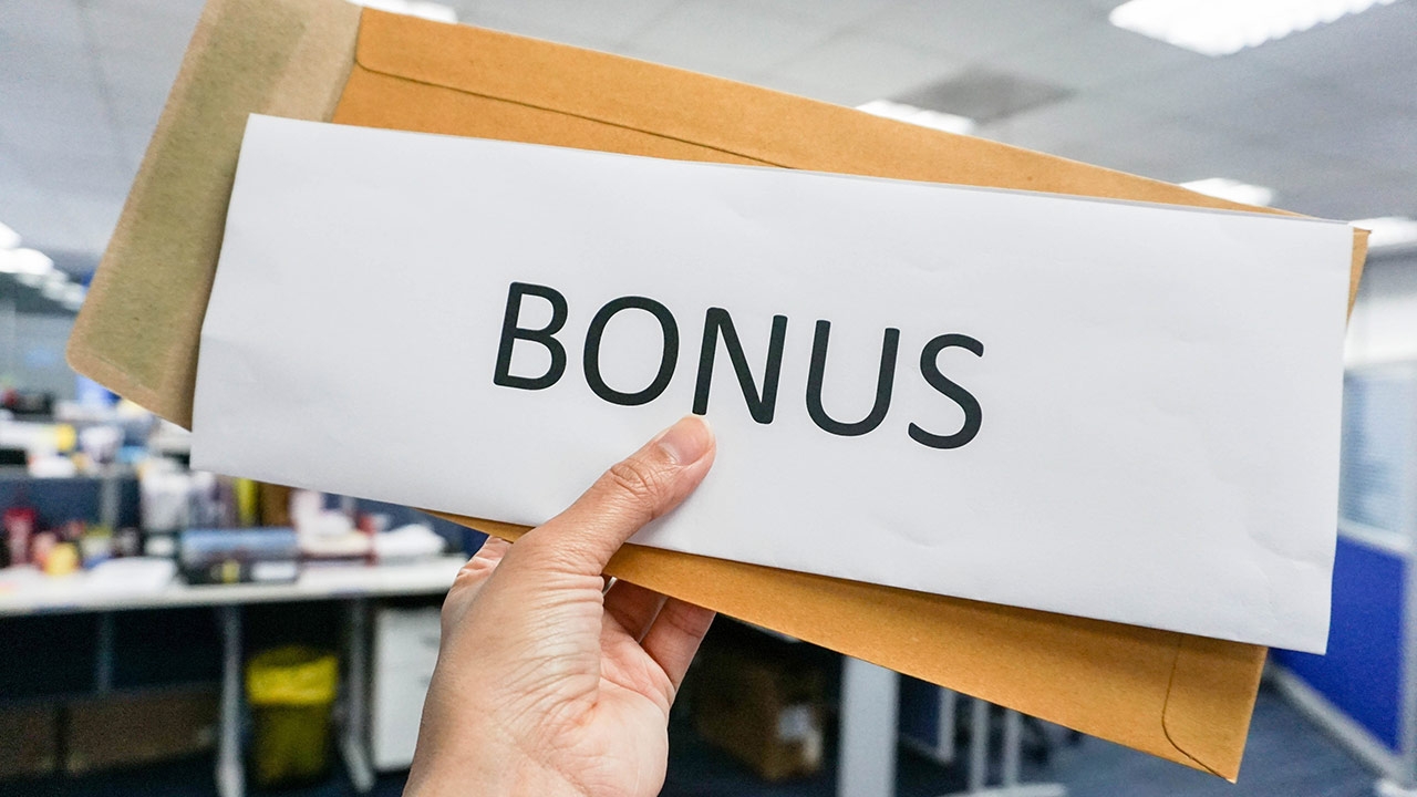คาดโบนัสปี 2568 เปิด 3 ธุรกิจไทยลูกจ้างเฮ รับสูงสุด 3.87 เดือน