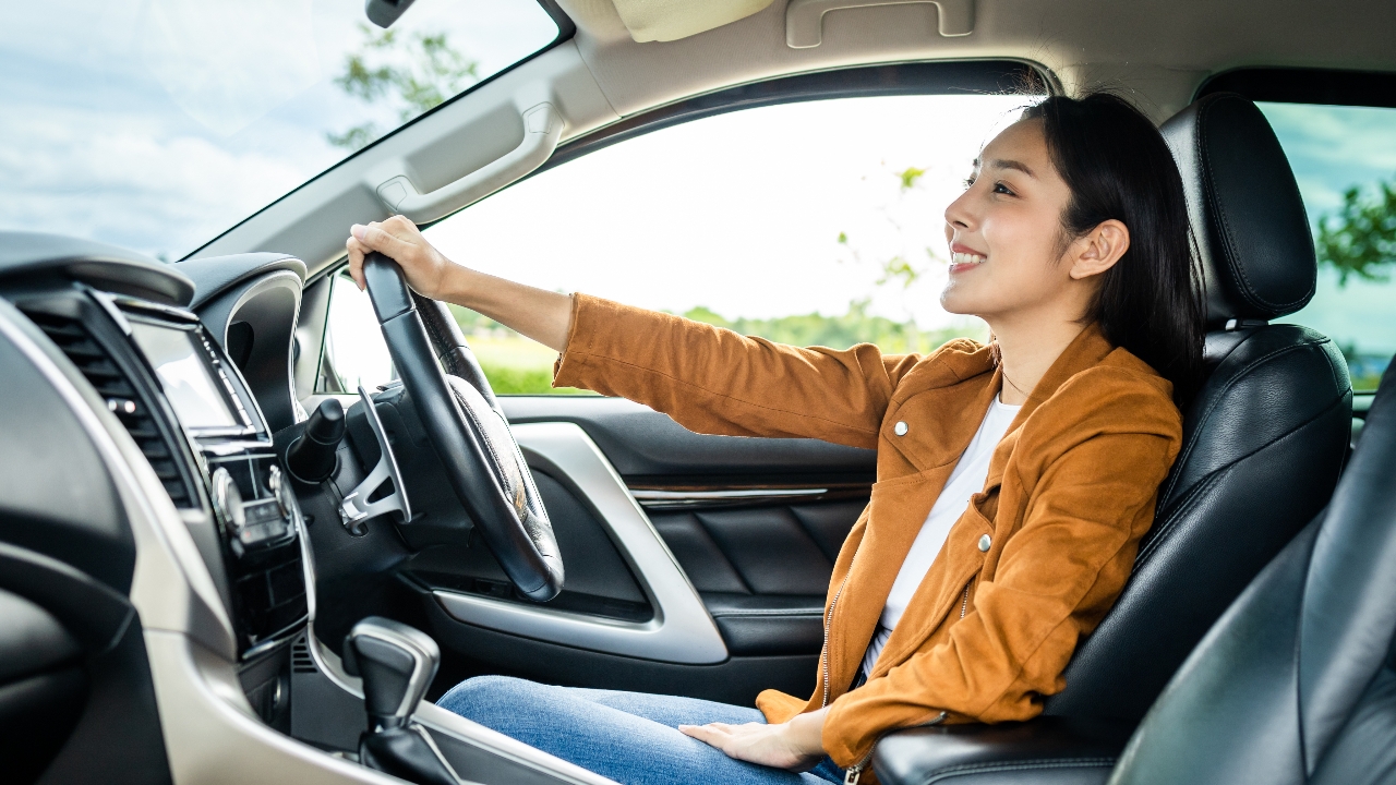 ฝันว่าได้ขับรถยนต์ ได้ขับรถยนต์ตัวเอง ดีหรือไม่ สื่อถึงเรื่องใด