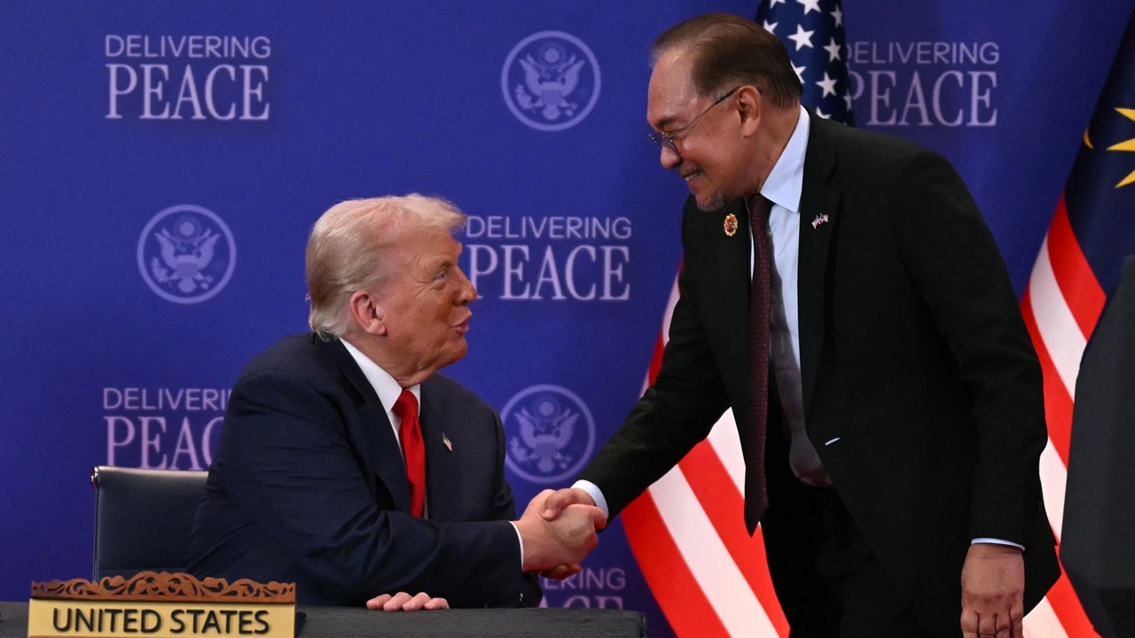 อันวาร์คุย โดนัลด์ ทรัมป์ ย้ำไทย-กัมพูชา พร้อมเจรจาแก้ปัญหาชายแดน