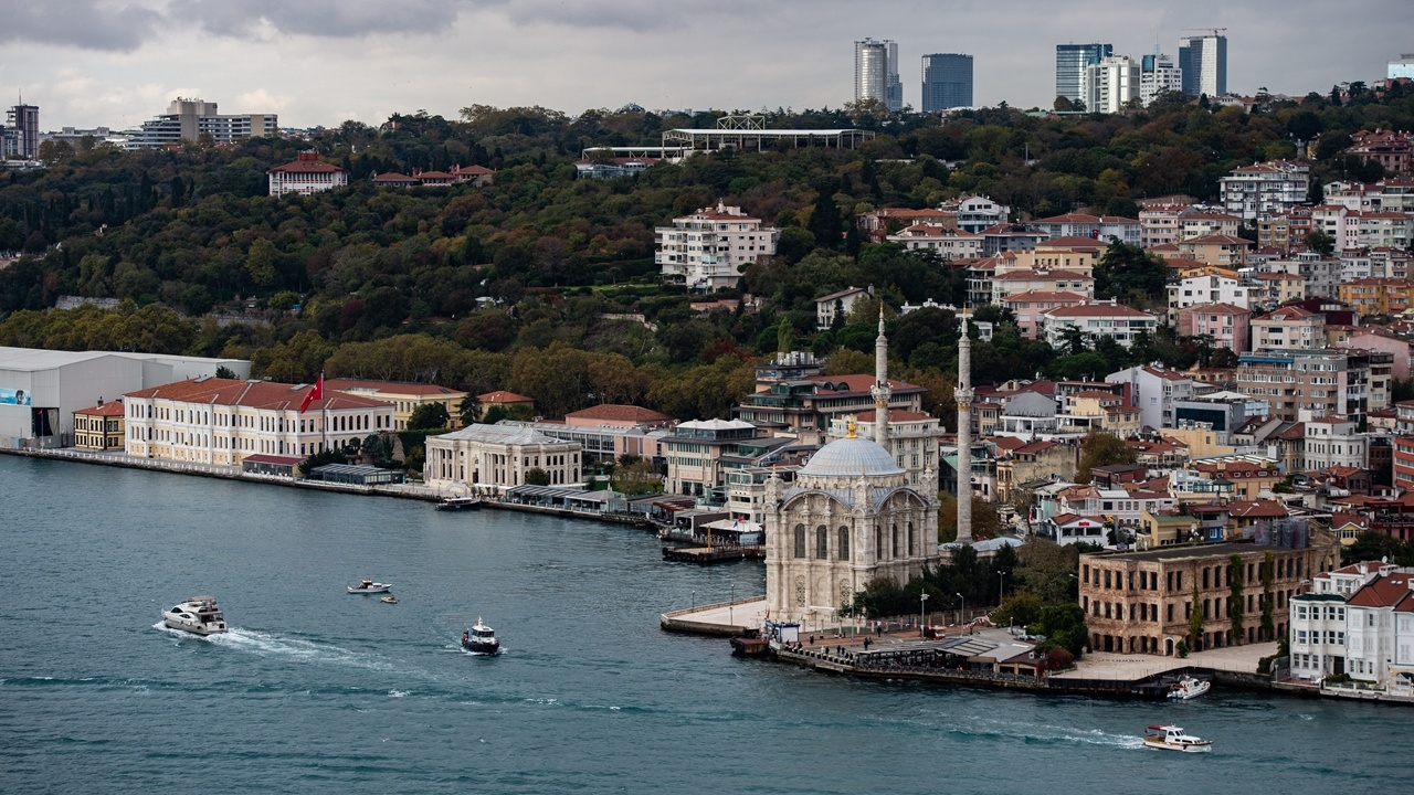 สลดตุรกี ครอบครัวซื้อสตรีทฟู้ดทาน สุดท้าย แม่-ลูก 2 คนดับ พ่อสาหัส