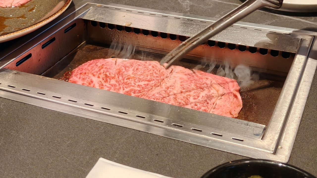 Yakiniku Jumbo ตำนานโตเกียวบุกทองหล่อ ชูวากิว A5 แช่เย็นไม่แช่แข็ง