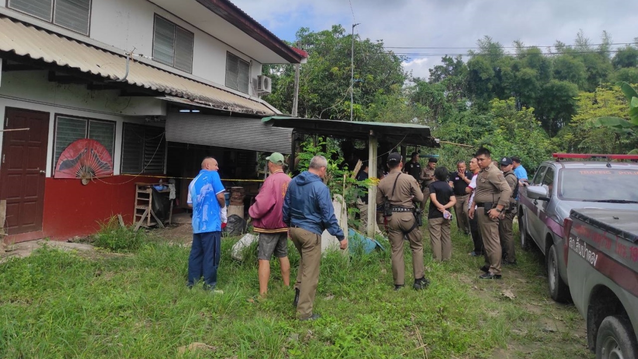 สาววัย 20 ยิงดับ "ร.ต.ต." จัดฉากเหมือนจบชีวิตเอง ก่อนขโมยสร้อยทอง 5 บาท หลบหนี