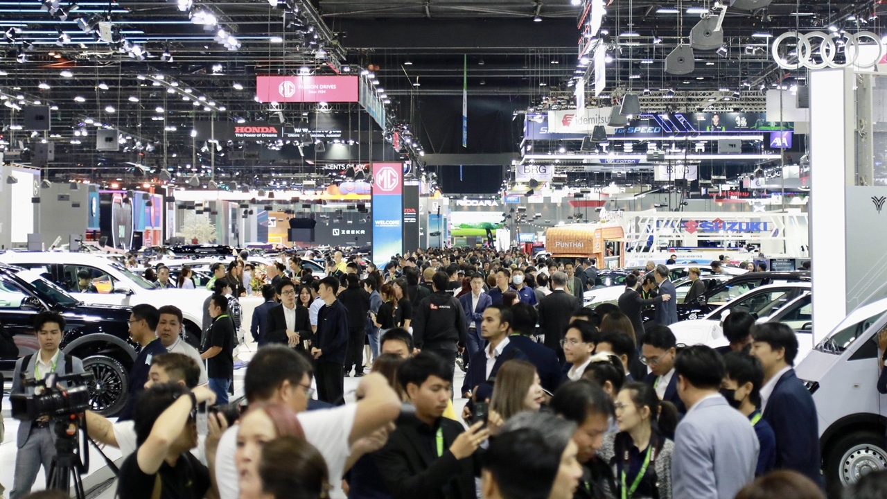 MOTOR EXPO 2025 เริ่มวันที่ 29 พ.ย. 68 นี้ แนะวิธีรับบัตรฟรีก่อนไปดูรถใหม่ป้ายแดง