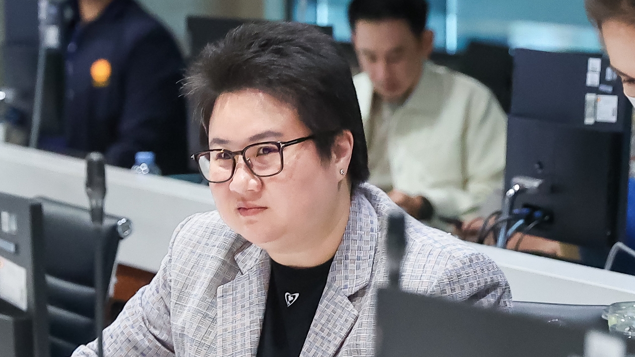 ภท. แจ้ง สส.-รมต.พรรคร่วม สแตนด์บายประชุมวิสามัญแก้ รธน. อุบตอบ 2 สส.เพื่อไทย ย้ายซบ