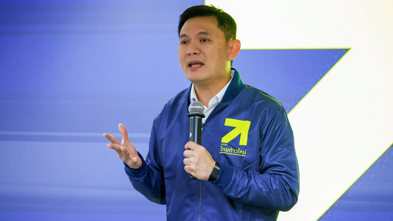 “สุชัชวีร์” แนะ การทูตไทยต้องเฉียบคม อย่าเล่นการเมืองจนกระทบเศรษฐกิจ